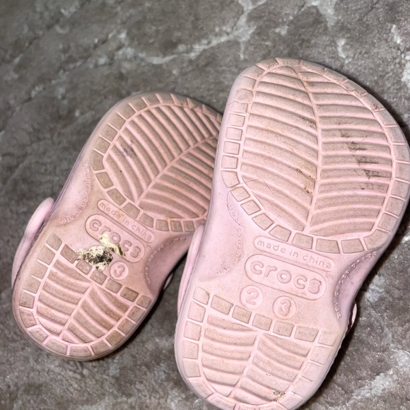 Pink Crocs - Picture 4 of 5